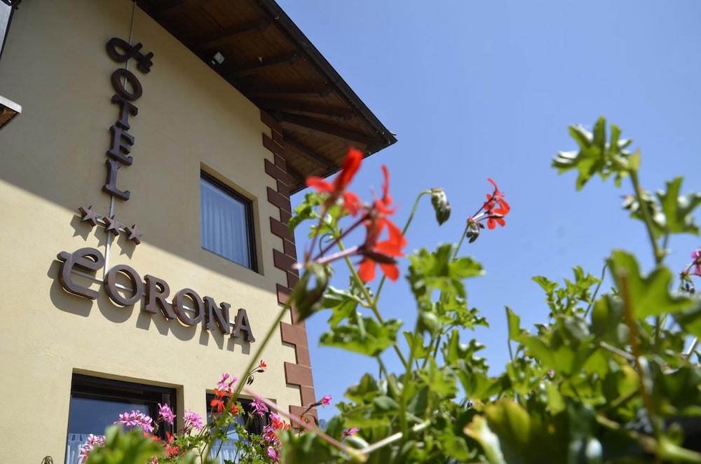 Hotel Corona كارانو المظهر الخارجي الصورة