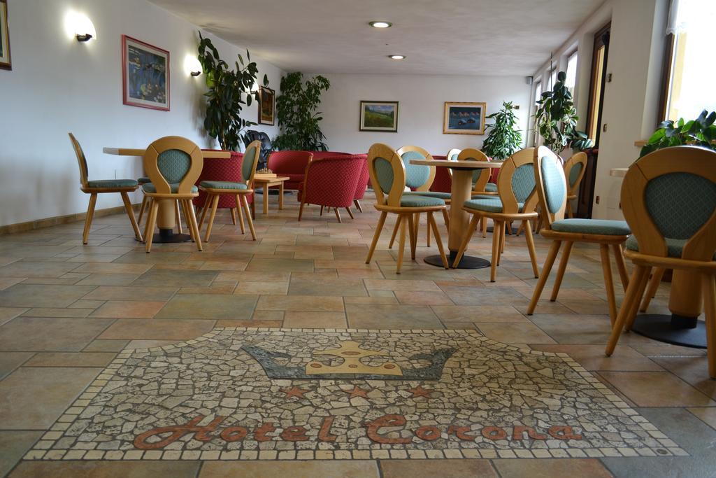 Hotel Corona كارانو المظهر الخارجي الصورة